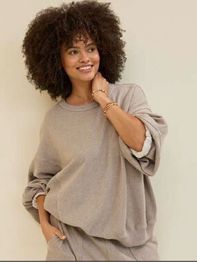 Aerie Tres Chic Sweatshirt Heather Taupe Oversized Crewneck Cozy NWOT